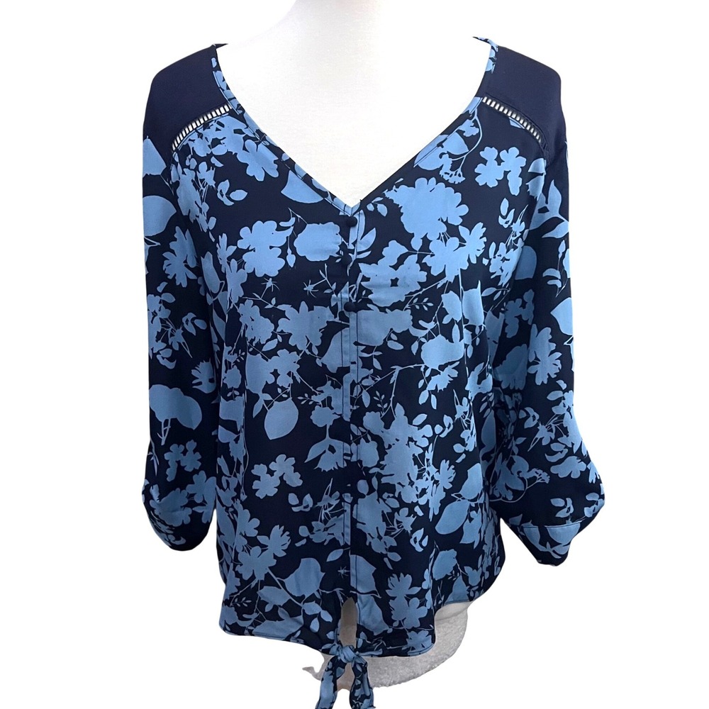 Coastal Blue Floral Tie Front Fortune + Ivy Womens Mixed Media Top M 1749976